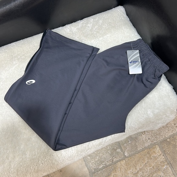 ASICS Men's Sweatpants - Picture 9 of 9